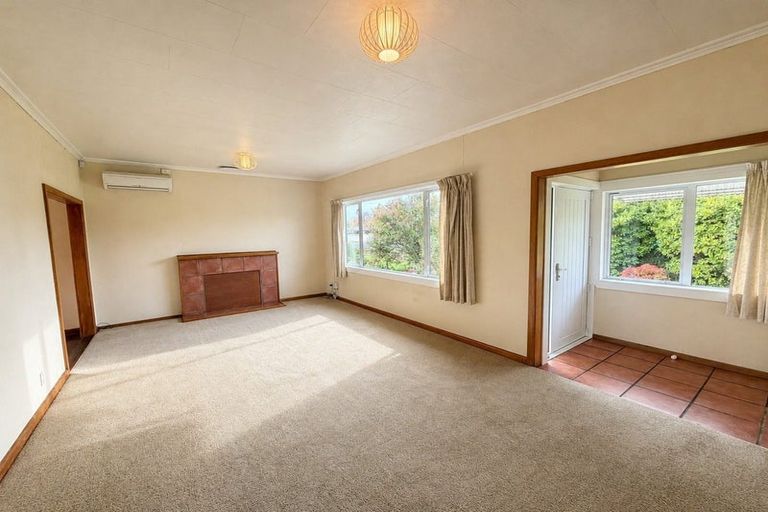 Photo of property in 1414 Woodstock Avenue, Mayfair, Hastings, 4122