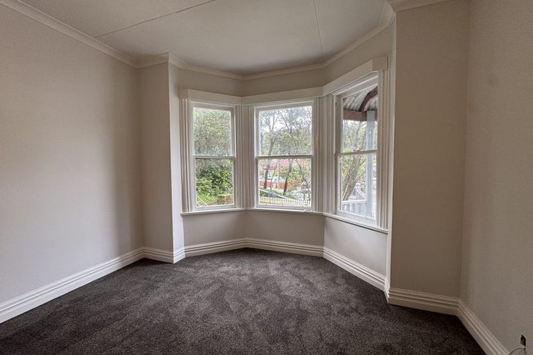 Photo of property in 228 Ohiro Road, Brooklyn, Wellington, 6021