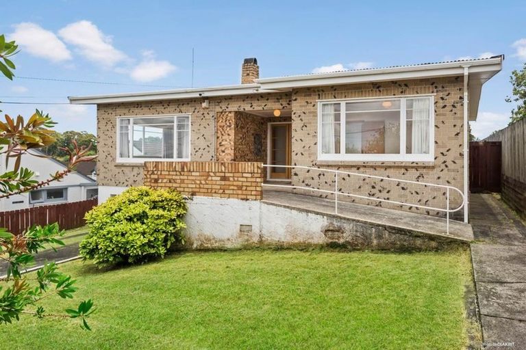 Photo of property in 1/5 Richard Avenue, Bucklands Beach, Auckland, 2014