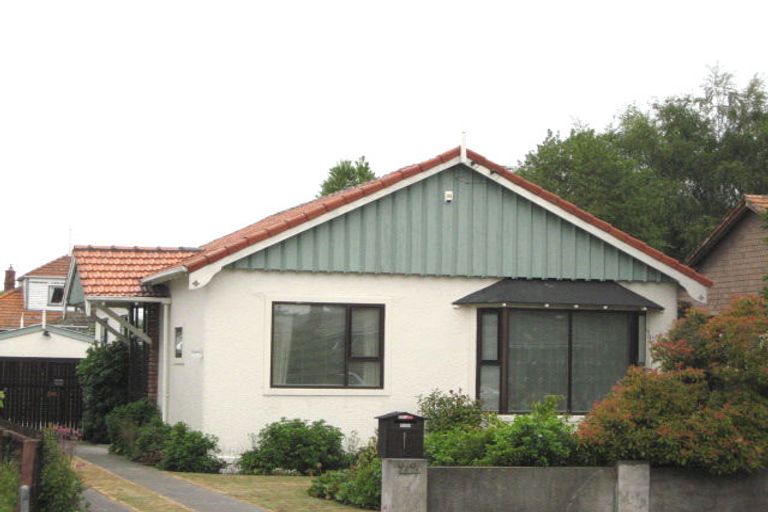 Photo of property in 22 Hills Road, Edgeware, Christchurch, 8013