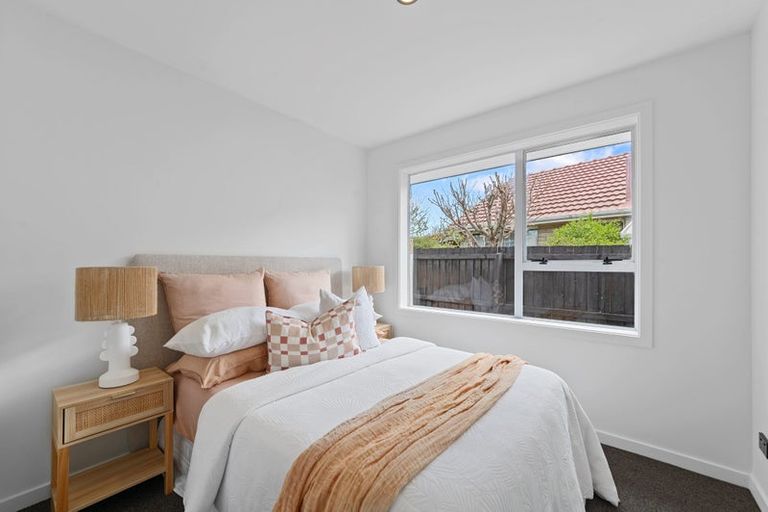 Photo of property in 17 Roberts Road, Hei Hei, Christchurch, 8042