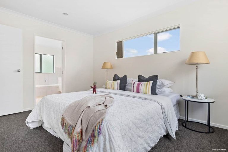 Photo of property in 61b Kayes Road, Pukekohe, 2120