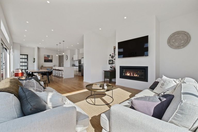 Photo of property in 86 Infinity Drive, Wanaka, 9305