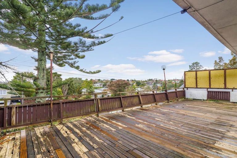 Photo of property in 7 Beverly Place, New Lynn, Auckland, 0600