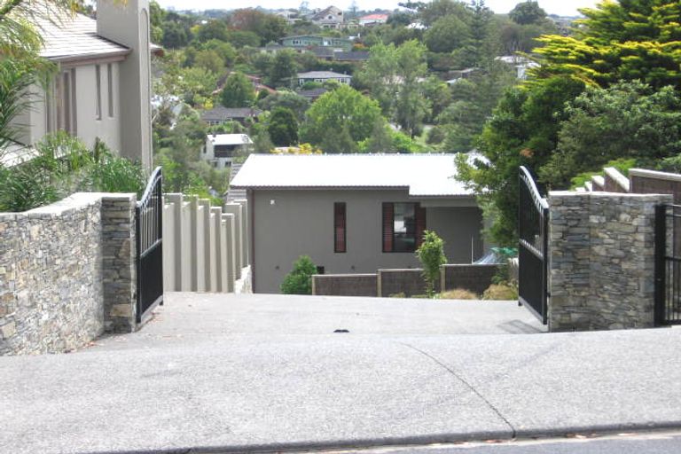 Photo of property in 63 Park Rise, Campbells Bay, Auckland, 0630