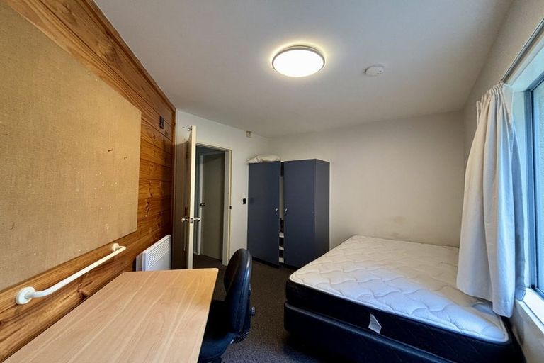 Photo of property in Basin Reserve Complex, 35/4 Sussex Street, Mount Cook, Wellington, 6021