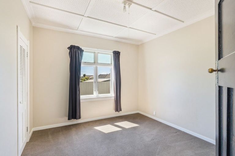 Photo of property in 1/68 Woodleigh Street, Frankleigh Park, New Plymouth, 4310