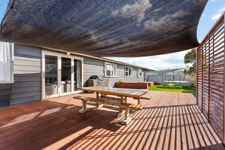 Photo of property in 18 Ngaire Street, Longburn, Palmerston North, 4412