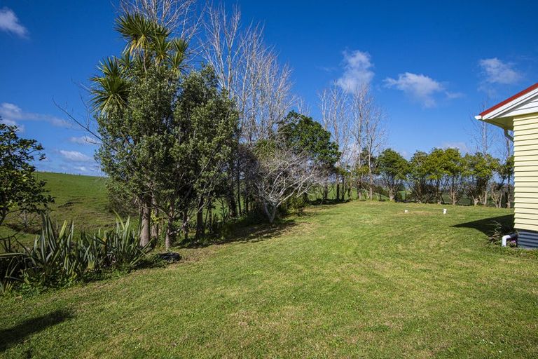 Photo of property in 12 Pigs Head Road, Whakapara, Hikurangi, 0184