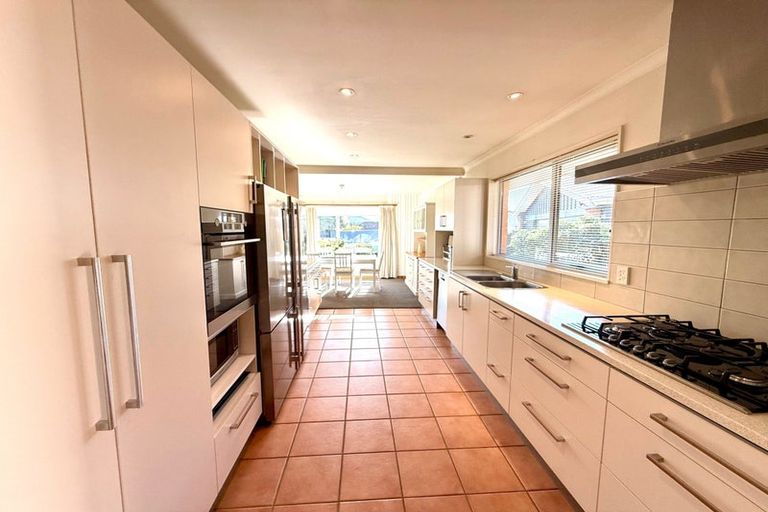 Photo of property in 21 Bidwell Place, Hillmorton, Christchurch, 8025