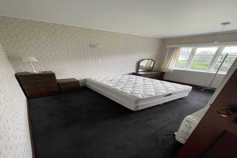 Photo of property in 19 Hindmarsh Street, Johnsonville, Wellington, 6037