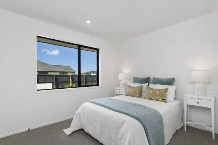 Photo of property in 6 Earl Way, Amberley, 7410