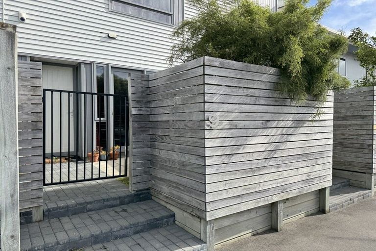Photo of property in 24u9 Princess Terrace, Newtown, Wellington, 6021