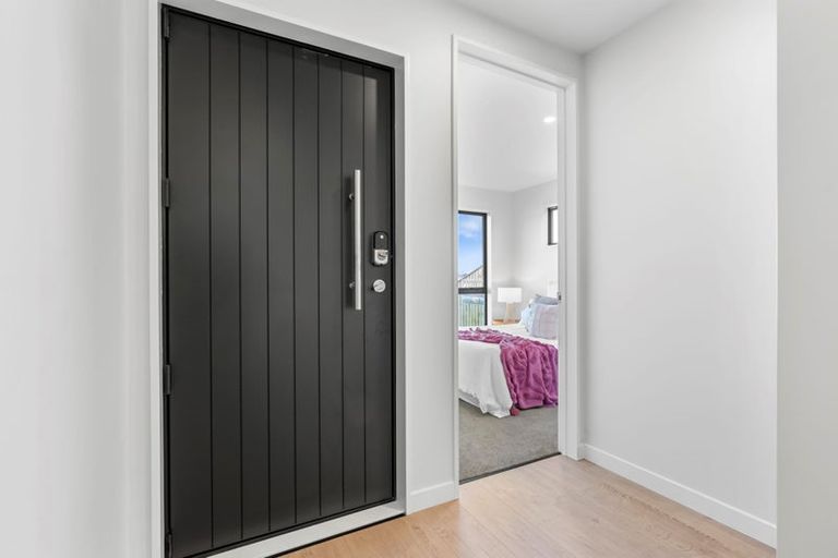 Photo of property in 28 Mabel Crescent, Halswell, Christchurch, 8025