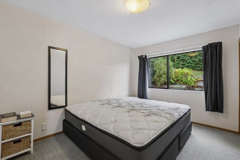 Photo of property in 36 Greenstone Place, Fernhill, Queenstown, 9300