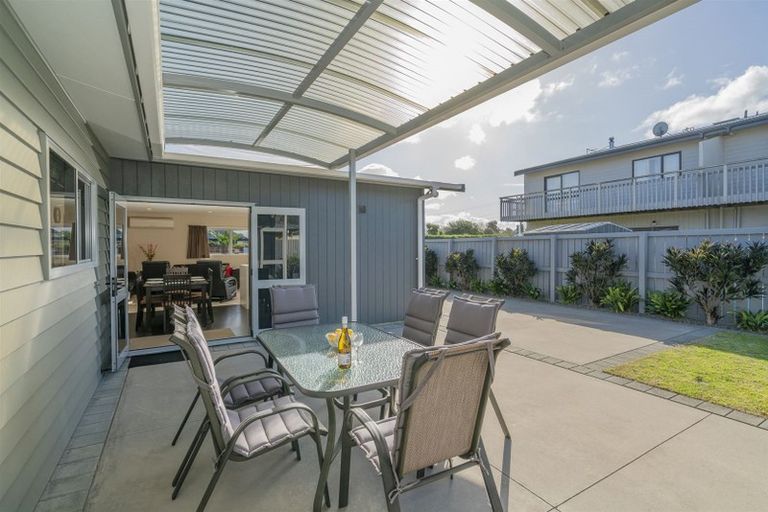 Photo of property in 1 Kenneth Avenue, Whitianga, 3510