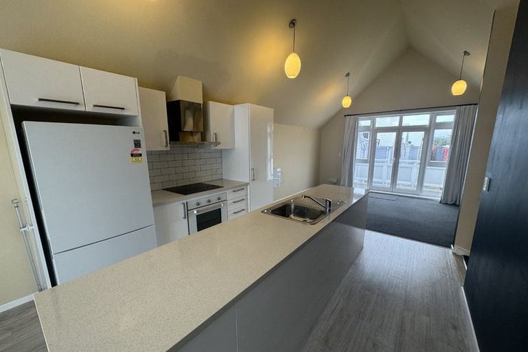 Photo of property in Pirie Street Townhouses, 20/35u Pirie Street, Mount Victoria, Wellington, 6011