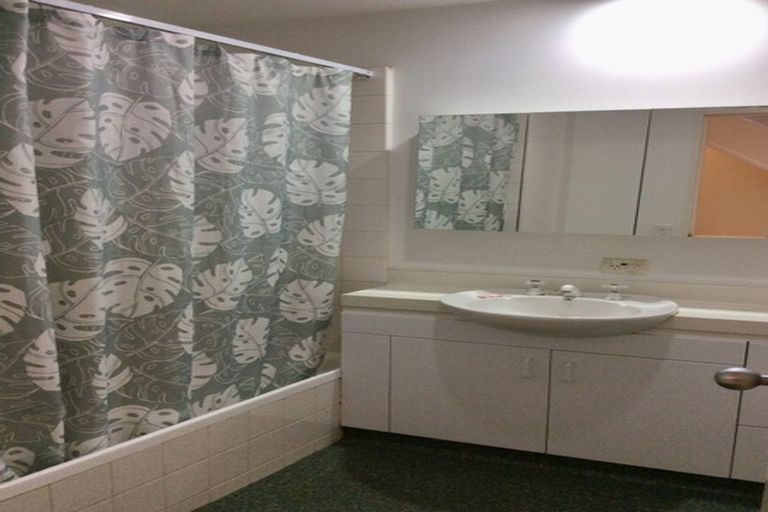 Photo of property in Chester Mews, 9/48 Chester Street West, Christchurch Central, Christchurch, 8013