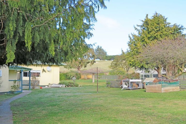 Photo of property in 72 Wellington Street, Enfield, Oamaru, 9491