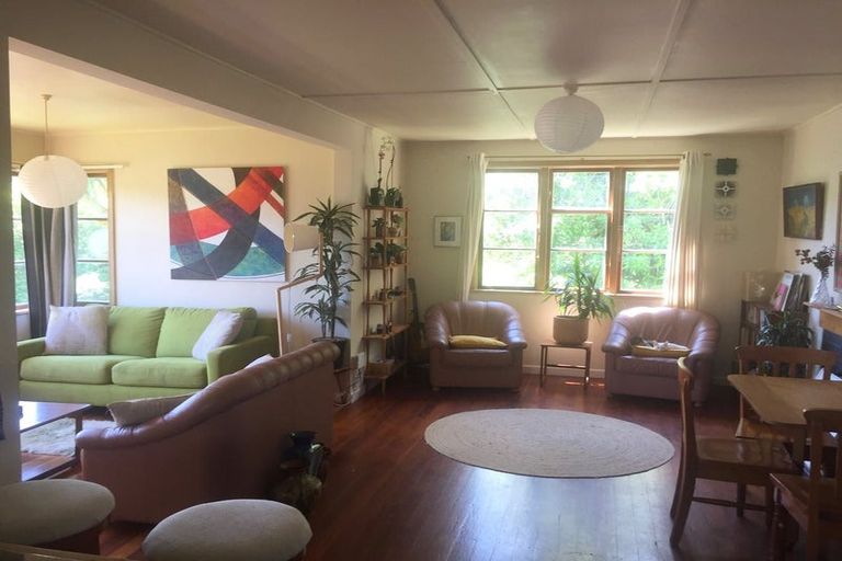 Photo of property in 48 Victory Avenue, Karori, Wellington, 6012