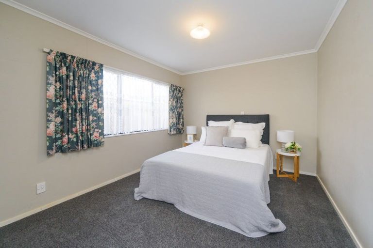 Photo of property in 45 Manapouri Crescent, Hokowhitu, Palmerston North, 4410