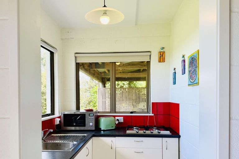 Photo of property in 48 Goffe Drive, Haruru, 0204