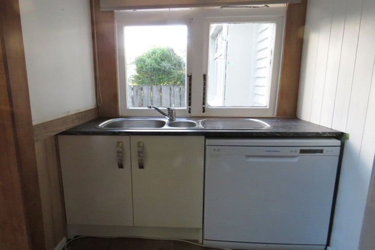 Photo of property in 46 Dick Street, Reefton, 7830