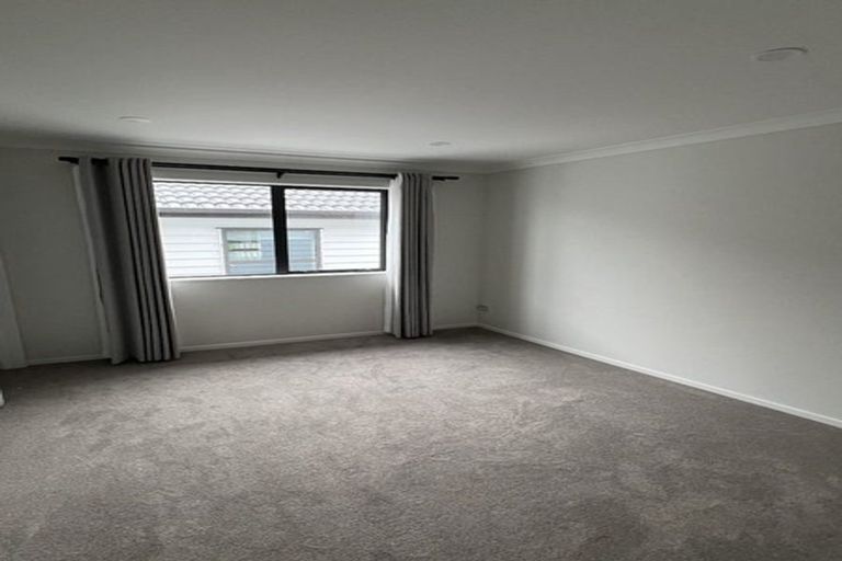 Photo of property in 35a Ksenia Drive, Flat Bush, Auckland, 2019