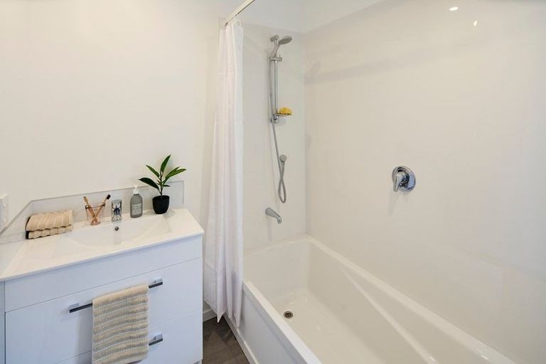 Photo of property in 59a Larsen Crescent, Tawa, Wellington, 5028