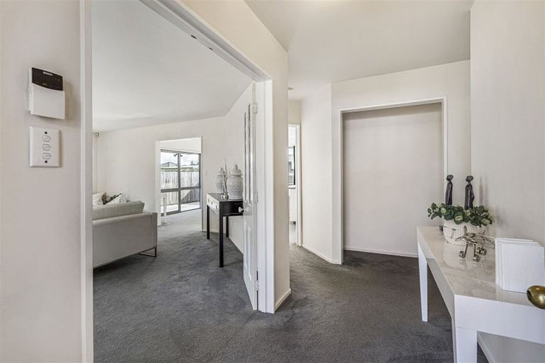 Photo of property in 1/32 English Street, Sockburn, Christchurch, 8042