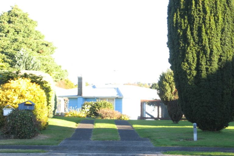 Photo of property in 6 Huia Place, Tokoroa, 3420