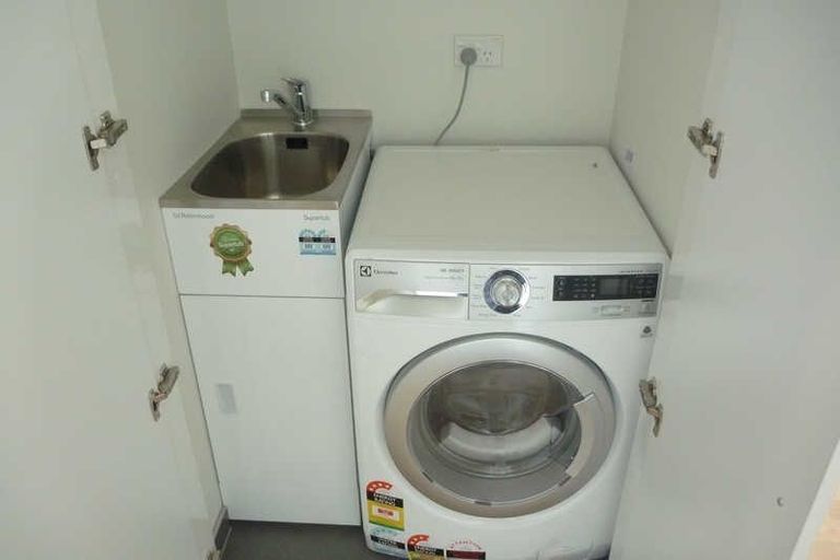 Photo of property in 50 Kilmore Street, Christchurch Central, Christchurch, 8013