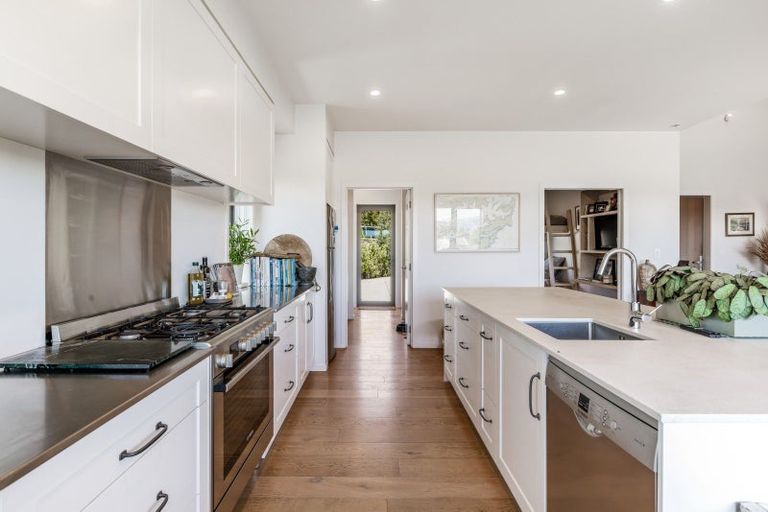 Photo of property in 10 Avignon Place, Fairhall, 7272