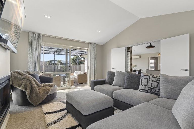 Photo of property in 63 Golden Sands Drive, Papamoa Beach, Papamoa, 3118