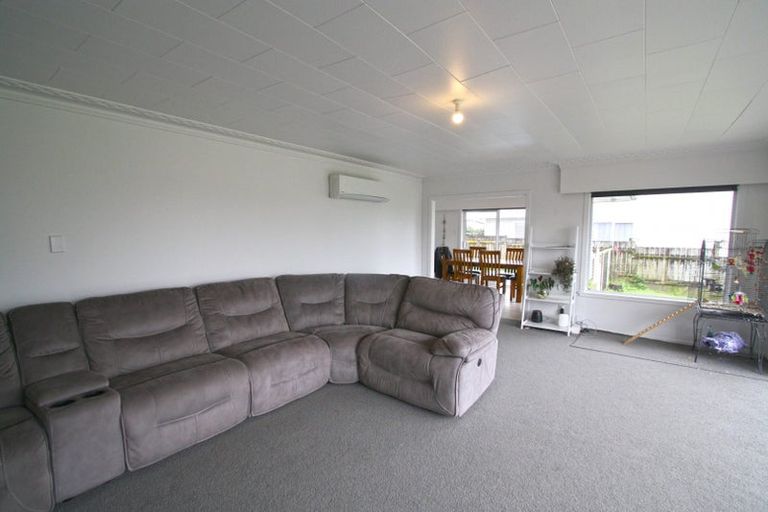 Photo of property in 93 Centennial Avenue, Waitara, 4320