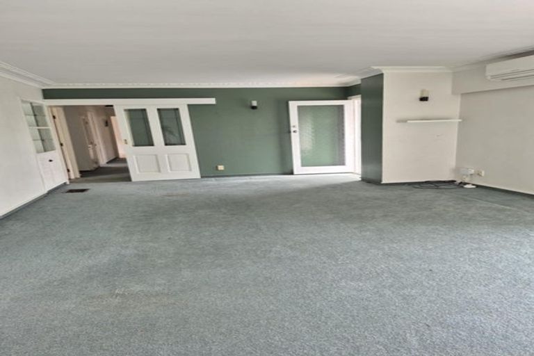 Photo of property in 2/36 Mcintyre Road, Mangere Bridge, Auckland, 2022