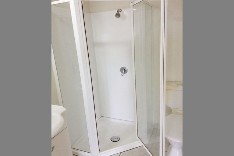 Photo of property in 10d Crown Lynn Place, New Lynn, Auckland, 0600