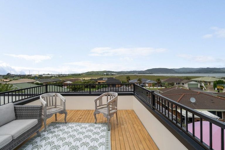 Photo of property in 123 Russley Drive, Mount Maunganui, 3116