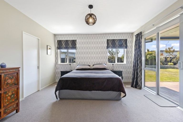 Photo of property in 9 Mcdermott Place, Halswell, Christchurch, 8025