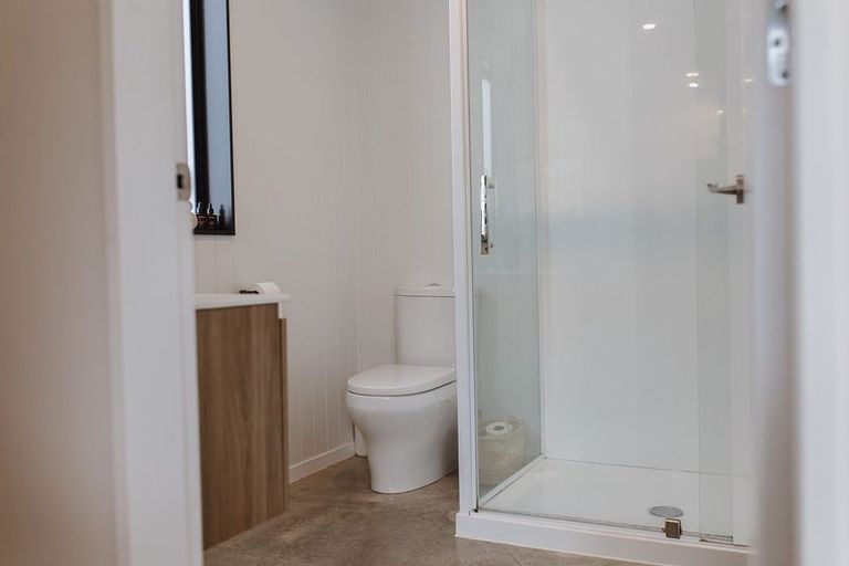 Photo of property in 9 Kaiwaru Place, Waikanae, 5036