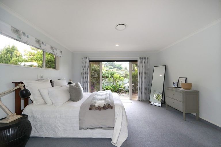 Photo of property in 2 Dules Walk, Taradale, Napier, 4112