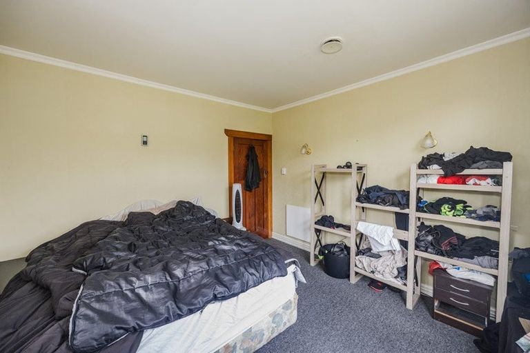 Photo of property in 15 Kelvin Street, South Hill, Oamaru, 9400