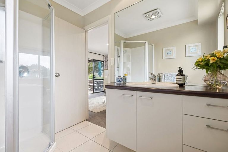 Photo of property in 57 Ridgeway Road, Pukekohe, 2120