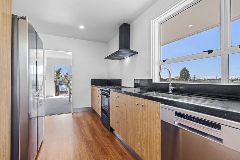 Photo of property in 266b Courtenay Street, Strandon, New Plymouth, 4312