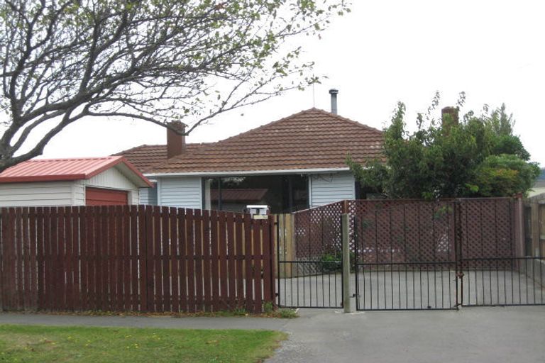 Photo of property in 1a Lewis Street, Hoon Hay, Christchurch, 8025
