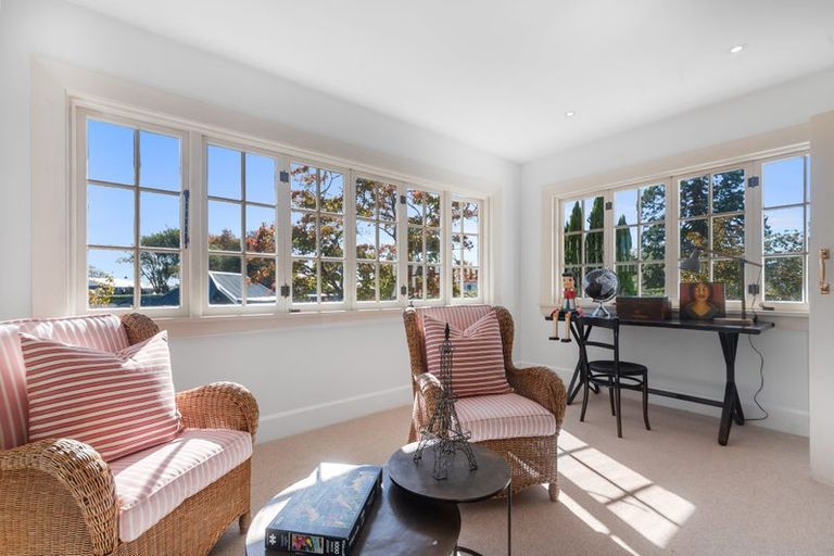 Photo of property in 12 Glandovey Road, Fendalton, Christchurch, 8052