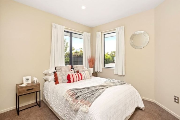 Photo of property in 18 Pewter Place, Northwood, Christchurch, 8051