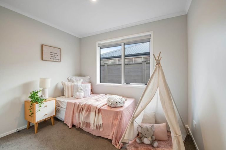 Photo of property in 1 Harry Close, Warkworth, 0910