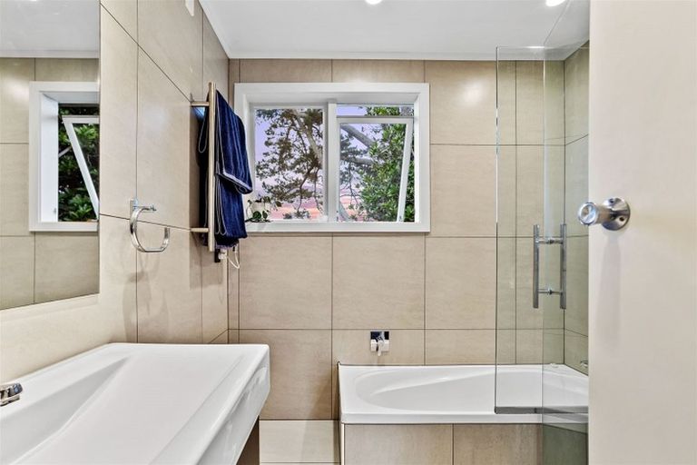 Photo of property in 56b Reynella Drive, Massey, Auckland, 0614