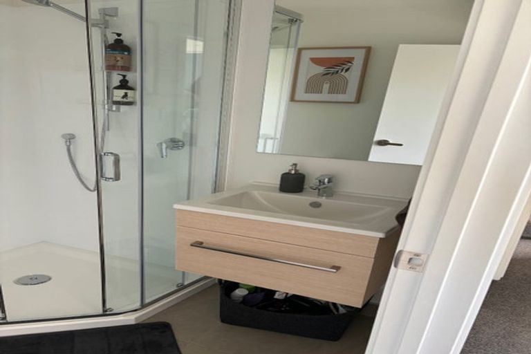 Photo of property in 8/63 Taikata Road, Te Atatu Peninsula, Auckland, 0610